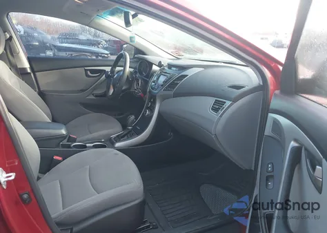 2016 Hyundai Elantra Se z USA, uszkodzony, nr VIN 5NPDH4AE4GH657120